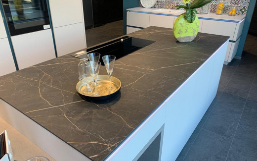 Îlot central en compact cœur coloré - décor : 3482 - SAMAS URBAN VIS